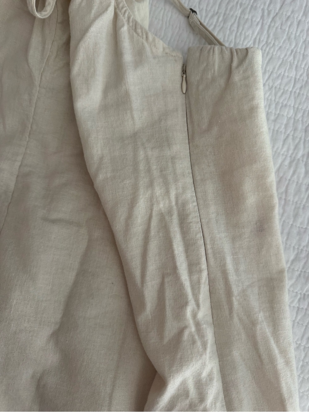 Abercrombie & Fitch Cream Slip Dress - Picture 4 of 4